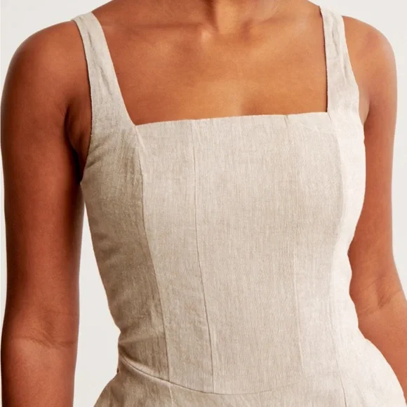 AF Squareneck Linen-Blend Jumpsuit - Picture 2 of 4